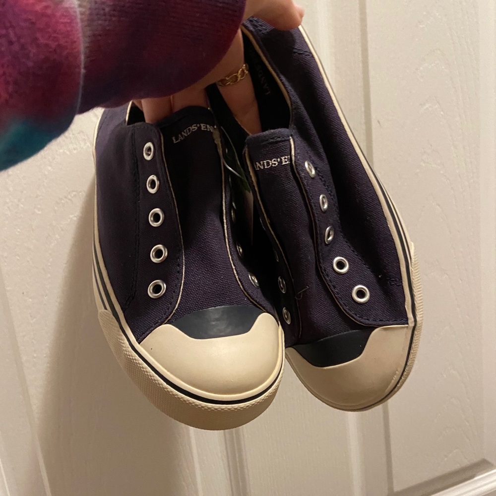 Boys shoes